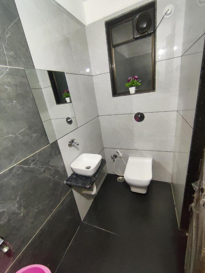 Hotel Sai Ssl Ширди Экстерьер фото